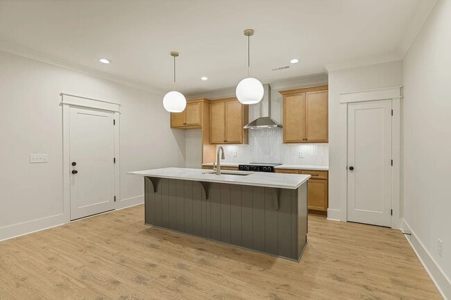 2056 Grace Johns Cir