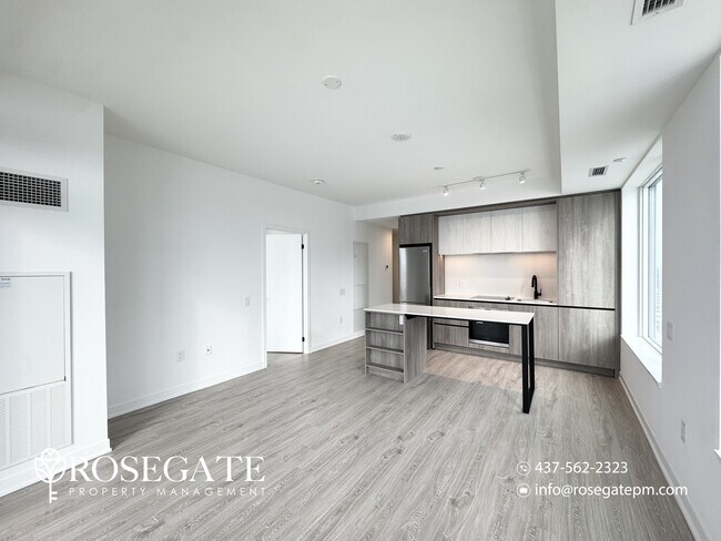 Photo - Pet-Friendly 2-Bedroom Corner Condo with Internet, Balcony & Parking in Mississauga Unit 1404