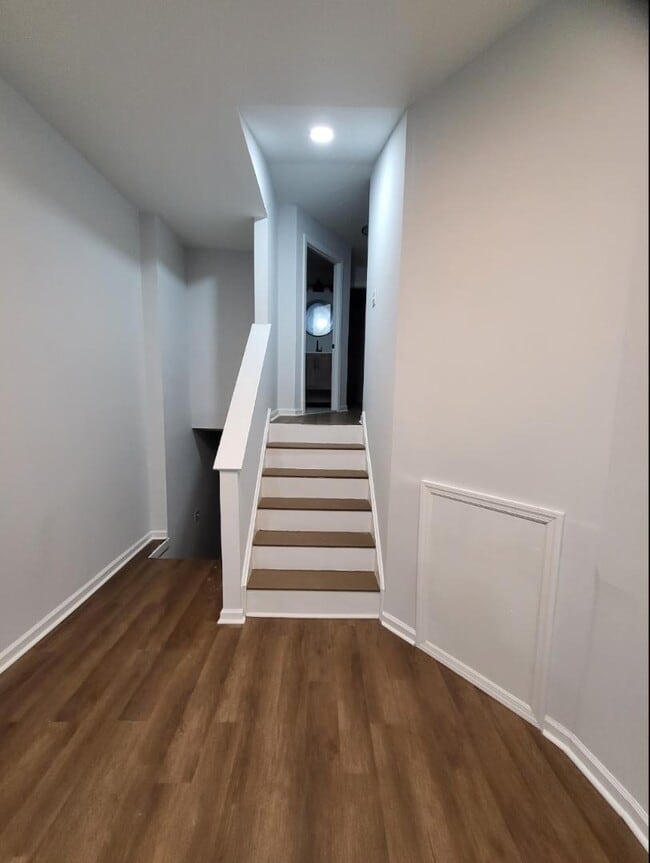 Photo - 5720 W Girard Ave