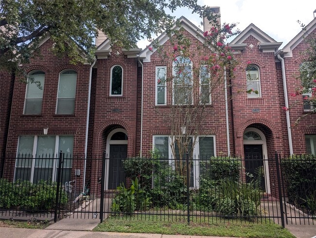 Building Photo - 1405 Rosalie St