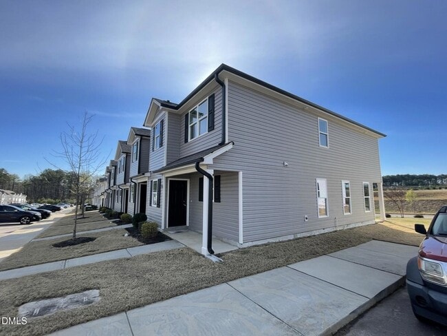 Photo - 2065 Wiggins Village Dr