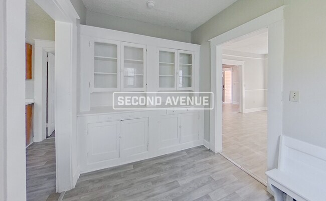 Photo - 4121 Court S