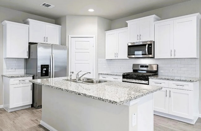 Photo - 3417 Lake District Ln