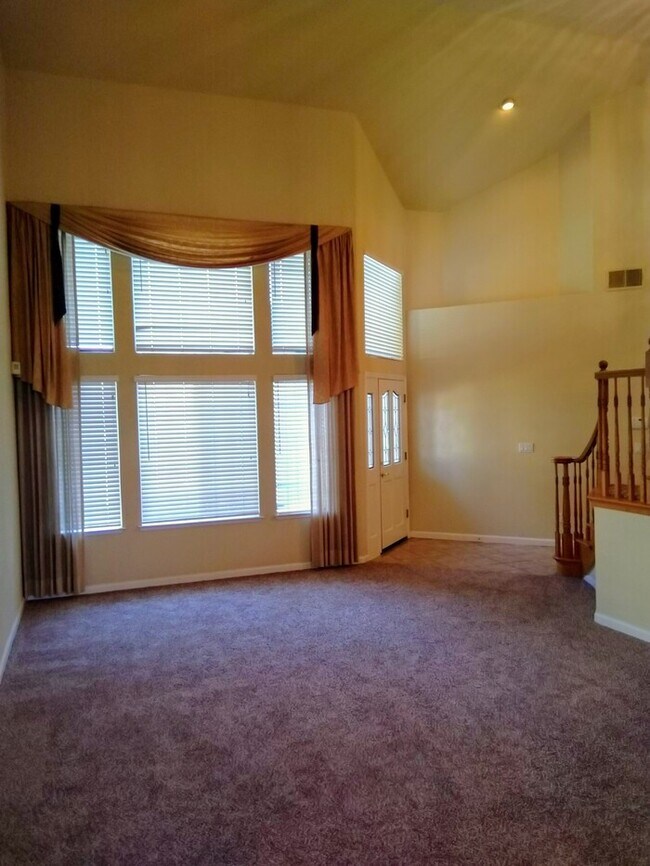 Photo - 6220 Cameo Dr