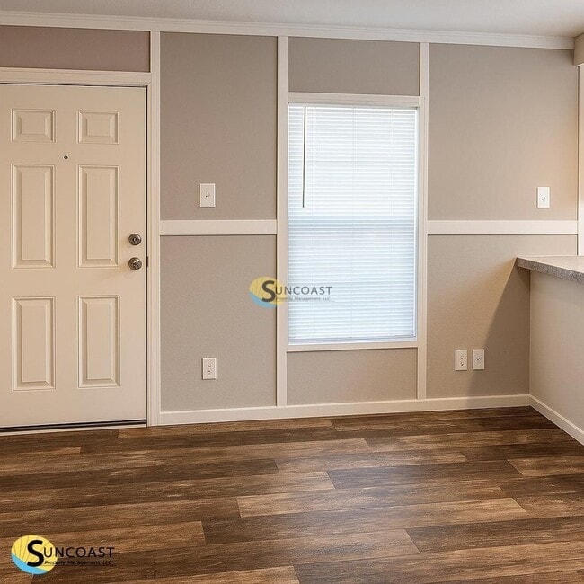 Photo - 6568 Coolidge St