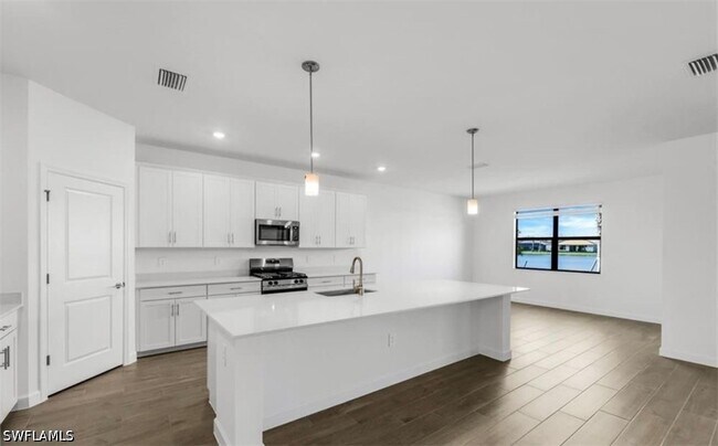 Photo - 19100 Hanley Blvd