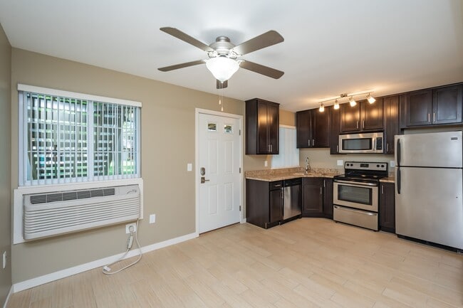 Photo - Woodridge Estates