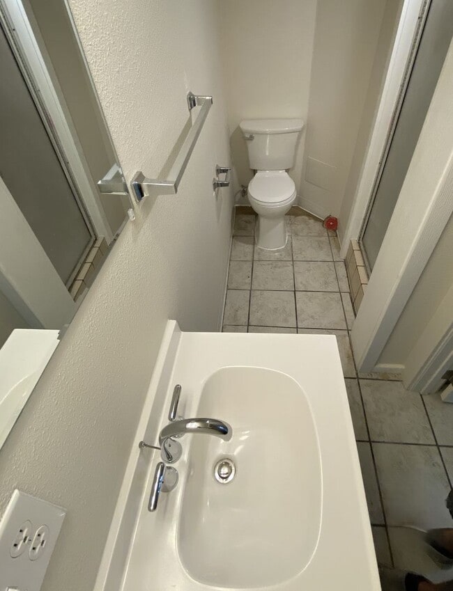 Photo - 414kit Unit B