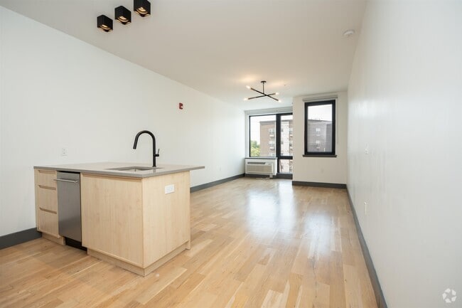 Building Photo - 424 Arlington Ave Unit 408 Rental