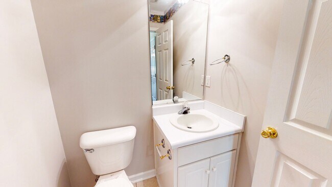Photo - 3 Bedroom 2.5 Bath in Bayhill Subdivision