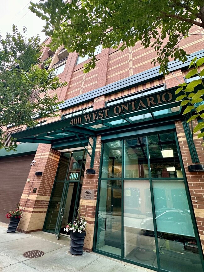 Building Photo - 400 W Ontario St Unit 1204