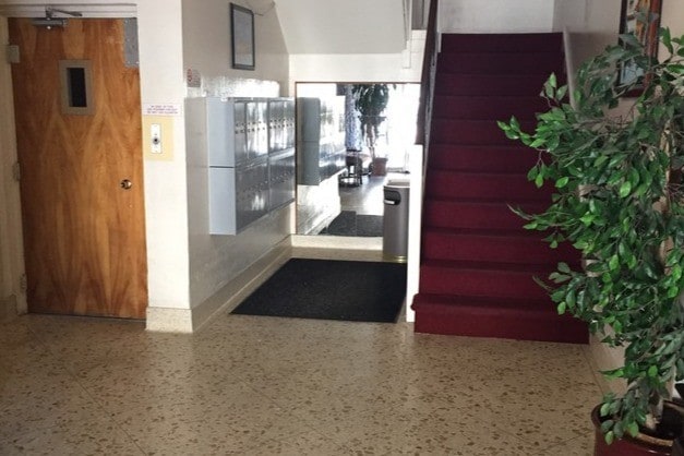 1995 Chestnut Street Apartments