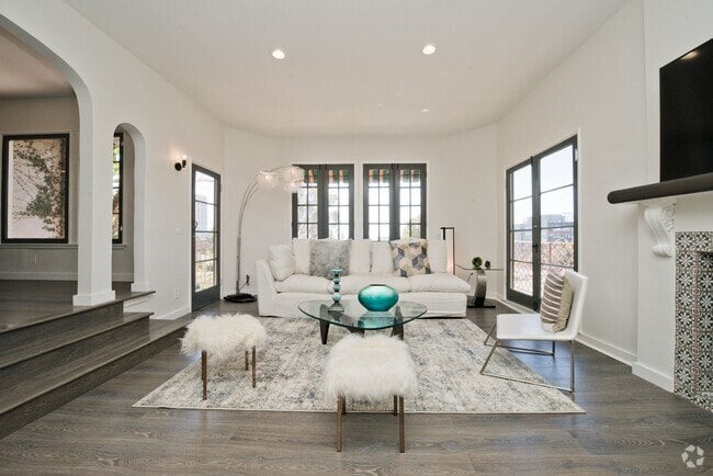 Building Photo - 6681 Emmet Ter Unit B Rental