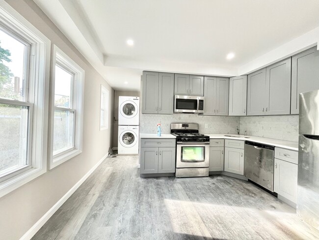 Photo - 16 Long Ave Unidad 2