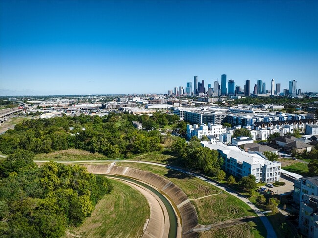 Photo - 1441 East St Unit 207