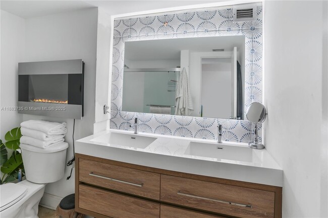 Photo - 800 West Ave Unidad 927