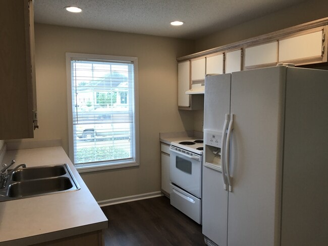 Photo - Pet Friendly 3 Bedroom, 2 Bath Home with Garage and Fenced In Back Yard!