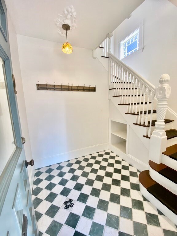 Photo - 81 Benton Rd Unidad #2