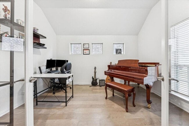 Photo - 540 Sugar Cane Rd