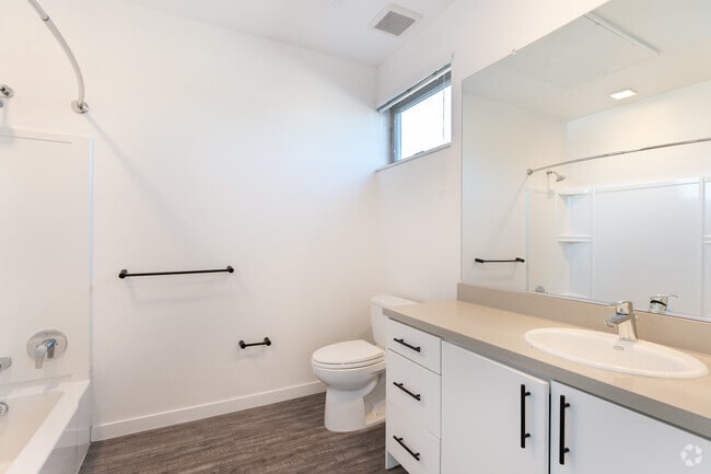 2BR, 2BA - Two Bedroom