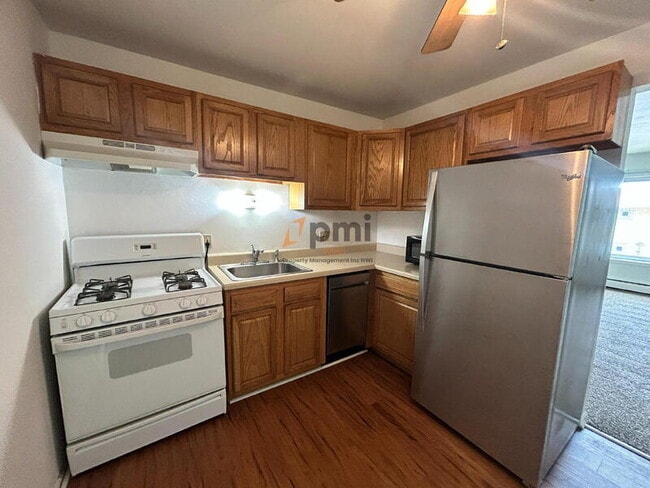 Photo - 111 Harrington Ave Unit Apt 15