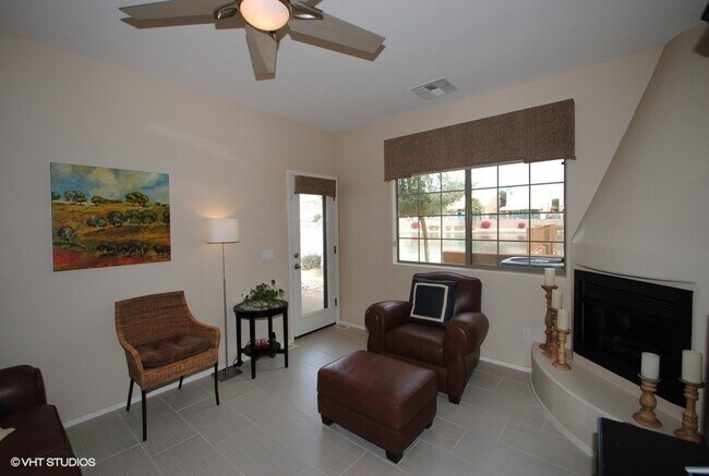 Photo - 16410 S 12th St Unit 105