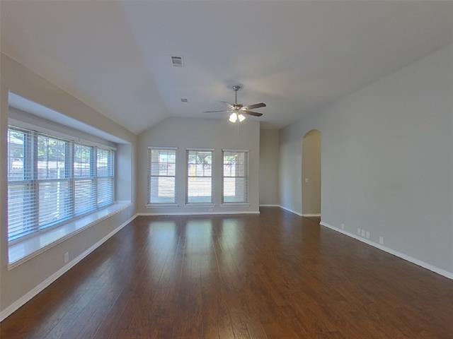 Photo - 541 Kerry St