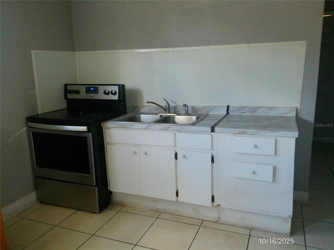 Photo - 2790 Jersey Rd