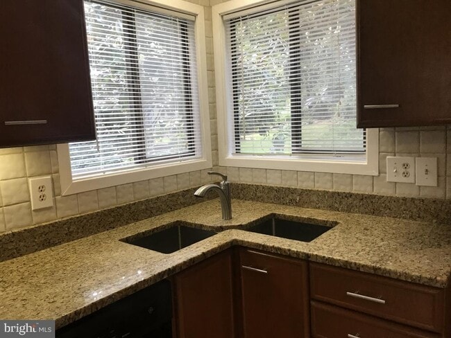 Photo - 7220 Vistas Ln