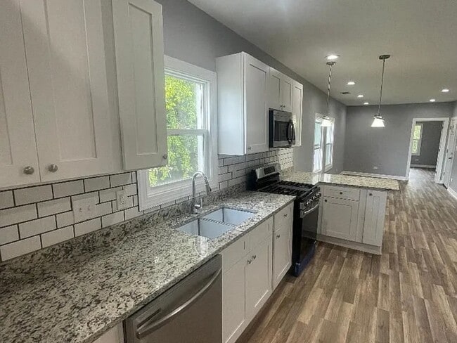 Photo - 3021 138th Pl Unidad 2