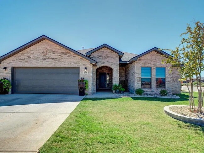 Building Photo - High-end 4 Bed, 3 Bath home in South Lubbock!