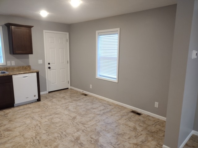 Photo - 915 N Riverside Dr Unit 1