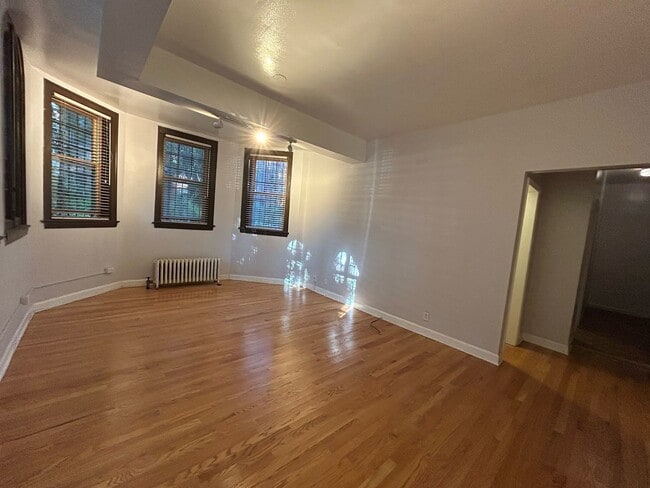 Photo - 4515 N Wolcott Ave Unidad BA