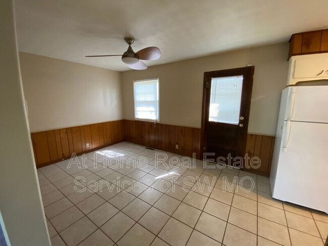 Photo - 1336 S Estate Ave