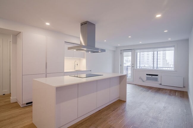 Photo - 3421 Rue Drummond Unité 58