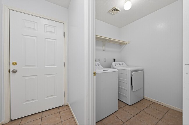 Photo - 10039 Morocco Rd