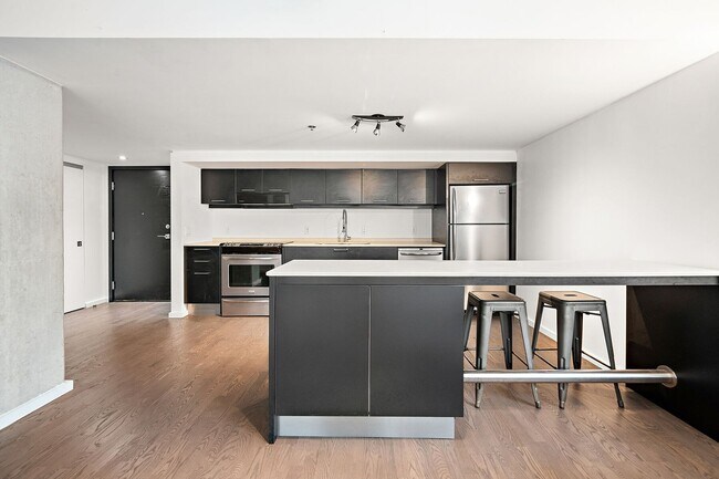 Photo - 350 Blvd. De Maisonneuve Ouest Unit 1104