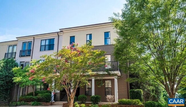 Building Photo - 700 Walker Sq Unit 4A