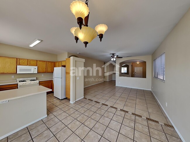 Photo - 11221 W Coronado Rd