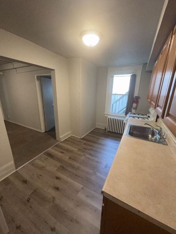 Photo - 209 Cattell St Unit 1R