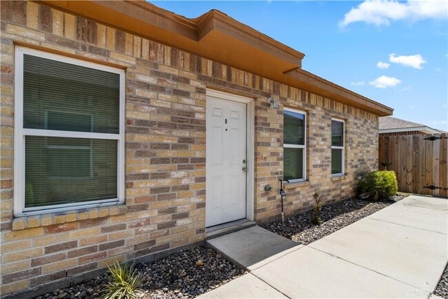 1013 W Sunset Valley St Unit A