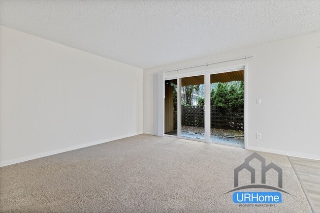 Photo - Bright and spacious 1 bedroom just steps away from public transit! Unit 10