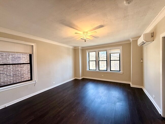 Photo - 6540 N Glenwood Ave Unit 201