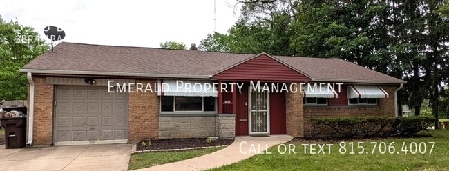 Building Photo - 3903 Burrmont Rd