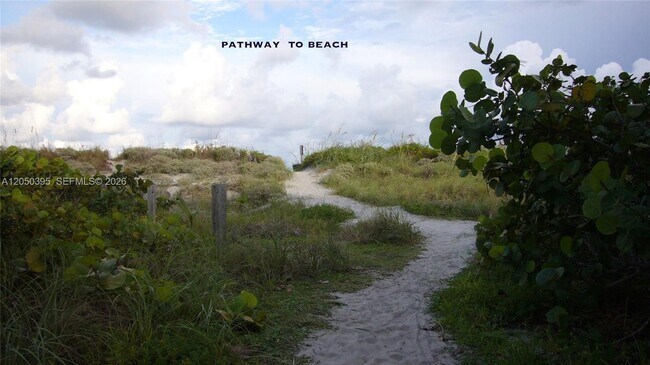 Photo - 177 Ocean Ln Dr Unidad 412