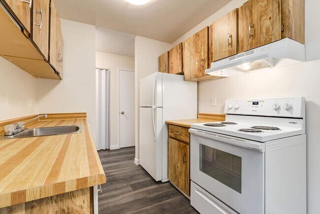 Photo - Westwind Apartments
