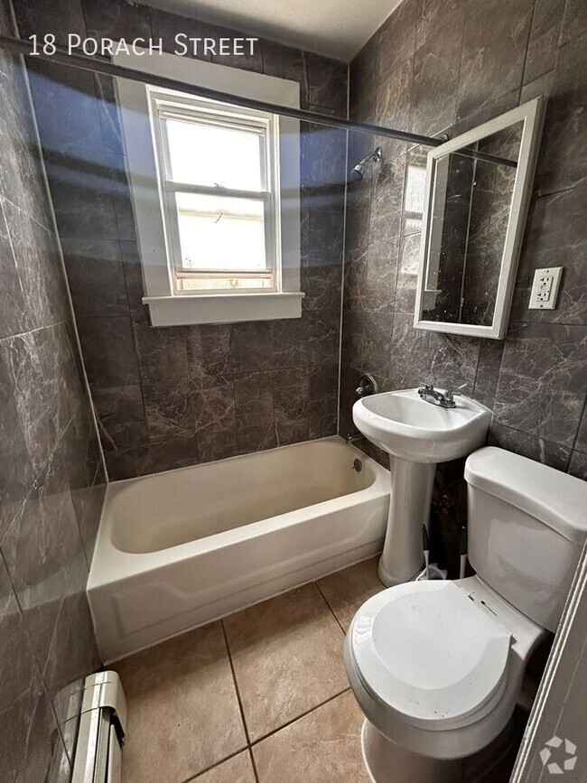 Building Photo - 18 Porach St Rental
