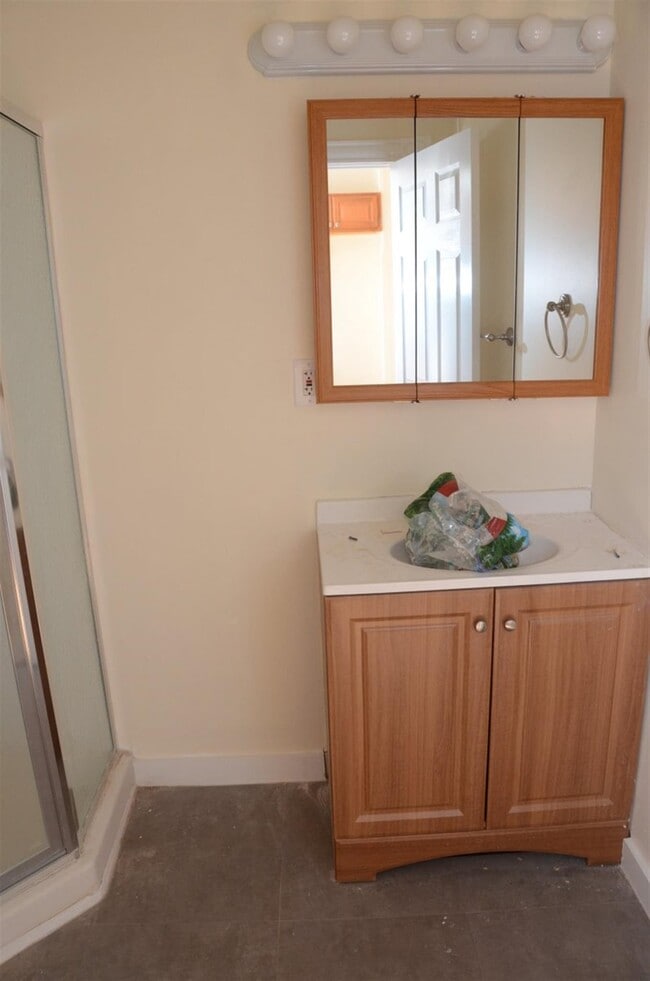 Photo - 382 Somerville Ave Unit R