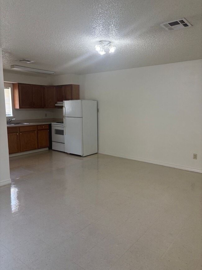 Photo - Waveland Duplex