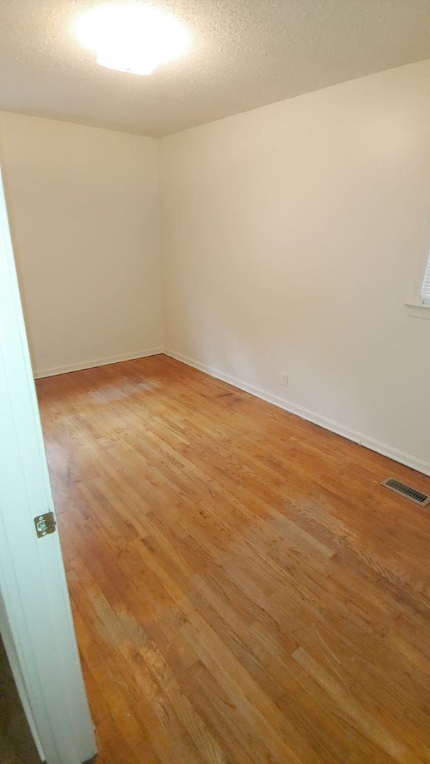 Photo - 3 Bedroom 1 Bath in Alpine Hills